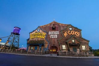 Why Dinner and a Show Will Never Go Out of Style