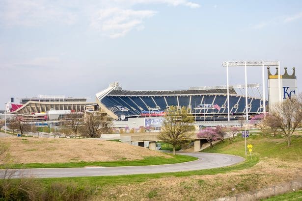 KC Chiefs Moves to Kansas - Missouri Loses Two NFL Teams