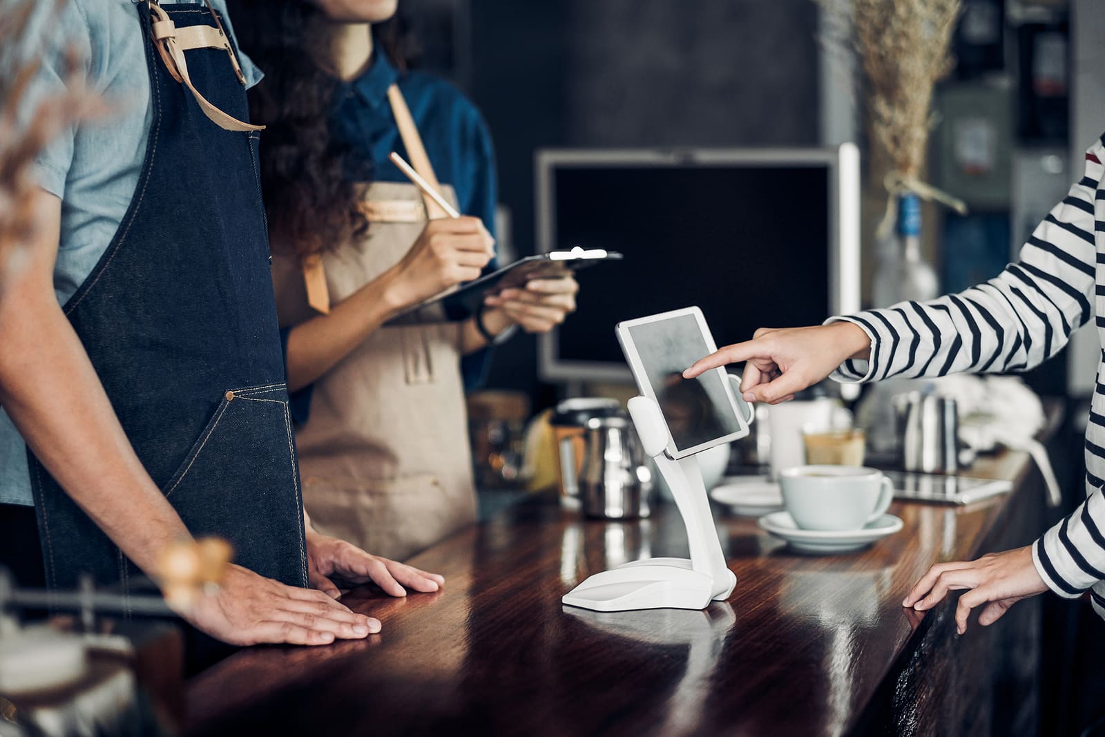 Do High Minimum Wages Hurt the Economy?