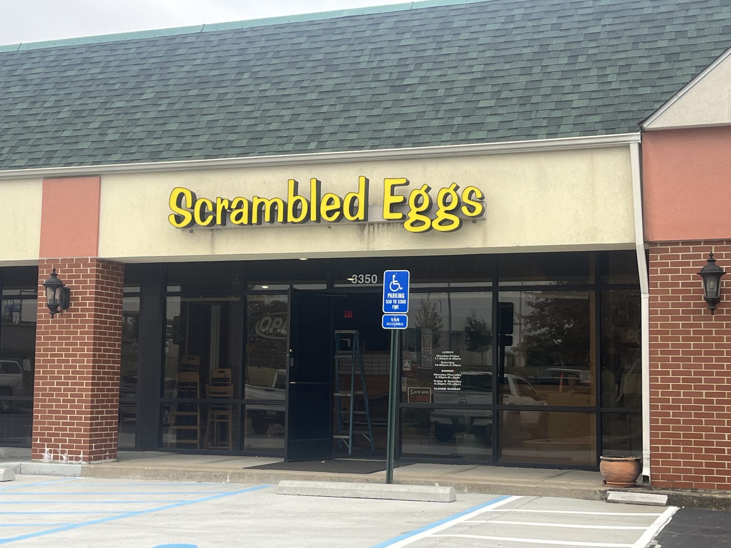 Scrambled Eggs Restaurant Offers Catering w Delivery