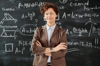 Choosing the Right Education Specialization for Your Teaching Career