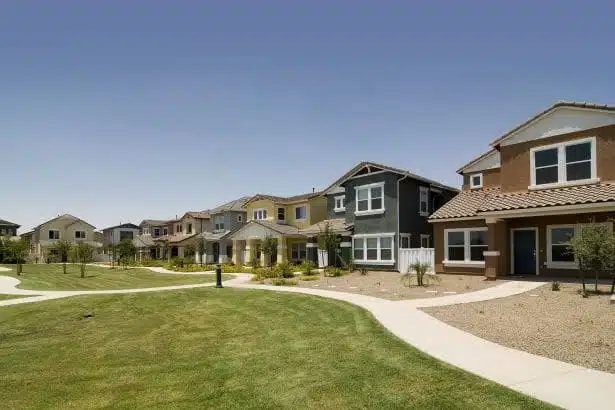 Fast Lane Real Estate Joins STL.Directory