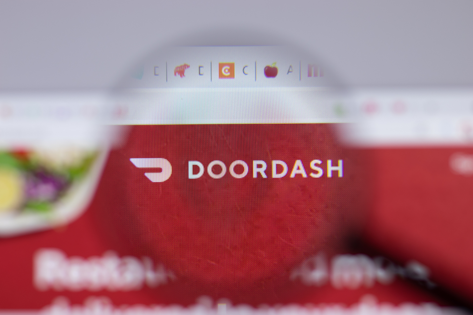 DoorDash Moves Into Restaurant Supplies: Opportunity or Risk for St. Louis Businesses?