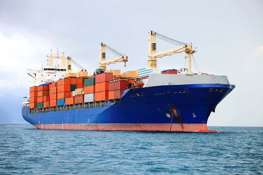 Strait of Hormuz Crisis Deepens as Military Tensions Threaten Global Oil Supply