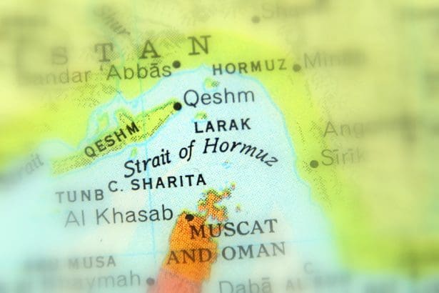 Iran Reasserts Control Over Strait of Hormuz, Escalating Global Tensions