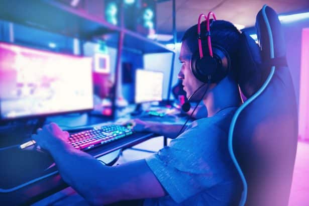 Referring Friends to Casinos Outside GamStop – Is It Worth It?